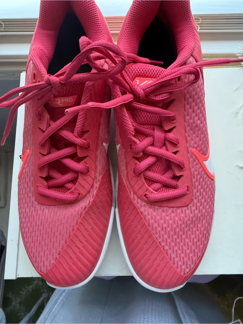 Nike vapor pro Women’s Pink tennis court shoe